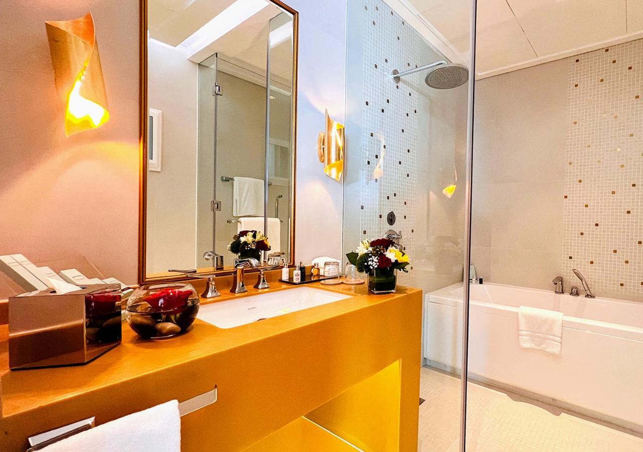 The Domain Bahrain Hotel And Spa - Adults Friendly 16 Years Plus Manama Exterior foto Bathroom