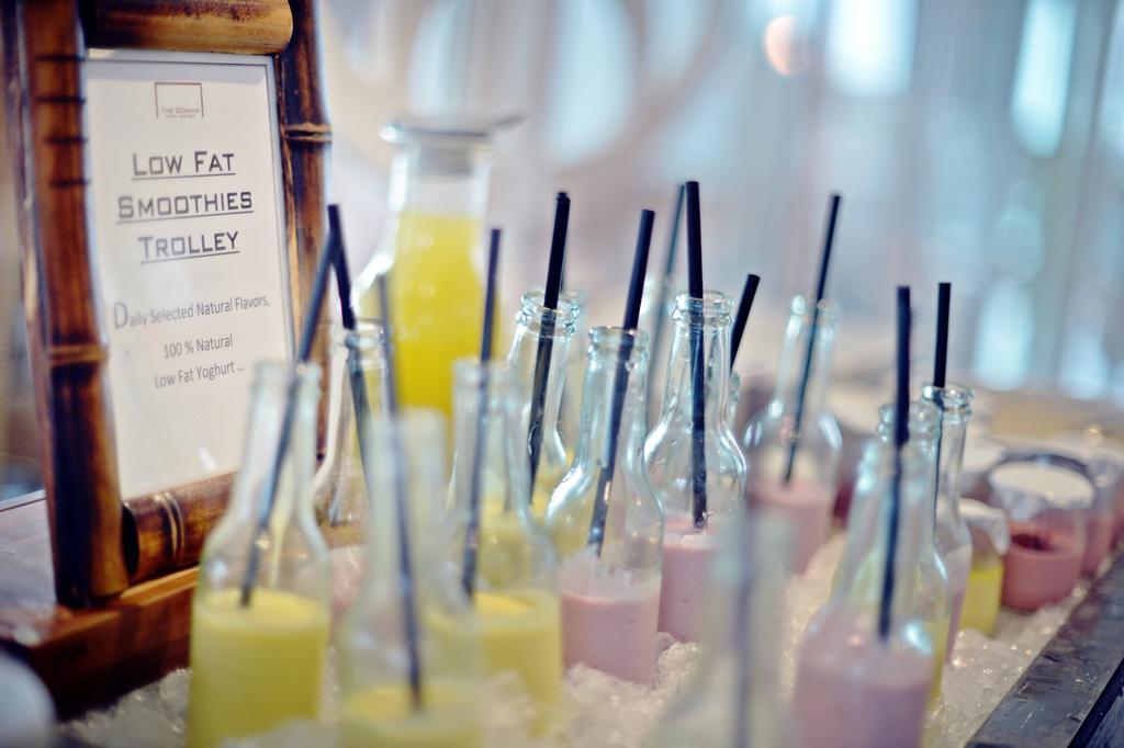The Domain Bahrain Hotel And Spa - Adults Friendly 16 Years Plus Manama Exterior foto Smoothies at a buffet